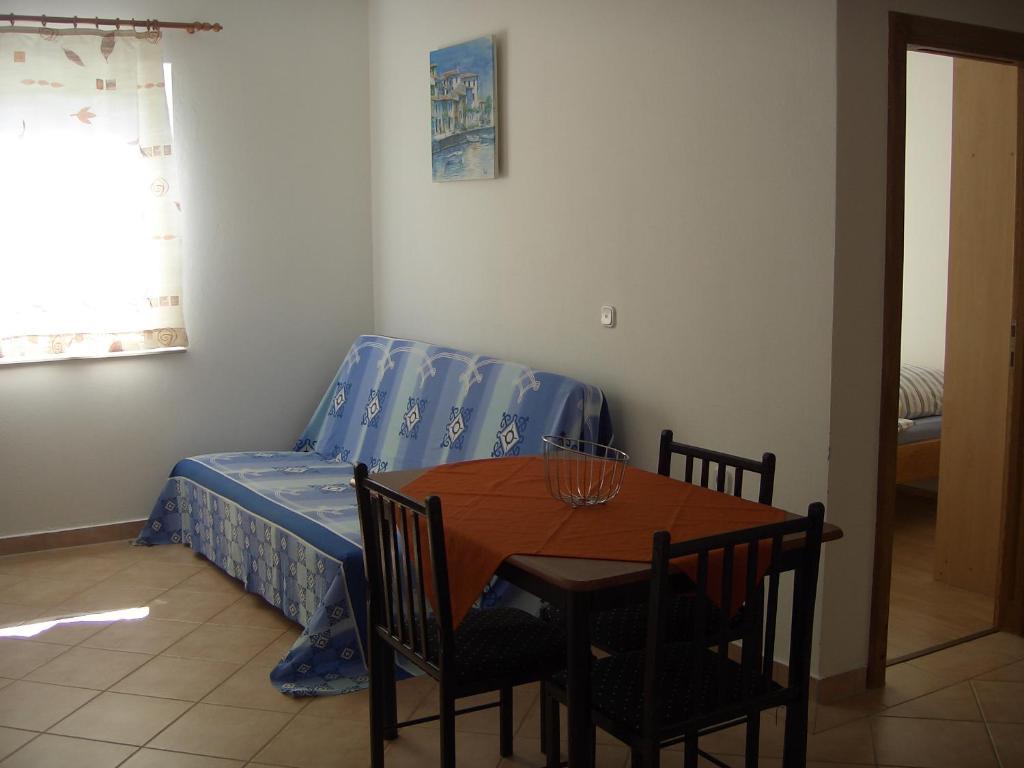 Apartments Ana Vir Bilik gambar